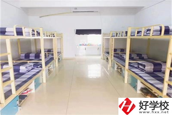 長沙經(jīng)貿(mào)職業(yè)中專有哪些招生專業(yè)？有哪些辦學(xué)優(yōu)勢？