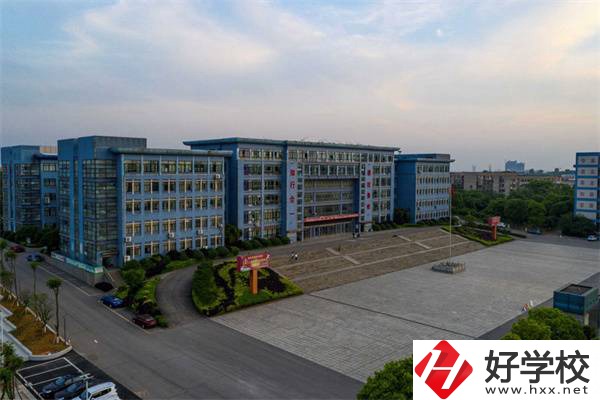 湘潭工業(yè)中職學(xué)校哪所最好？什么專業(yè)最有特色？