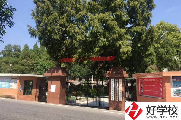 湘西涉外經(jīng)濟(jì)職業(yè)學(xué)校有哪些專業(yè)？哪些專業(yè)比較好？