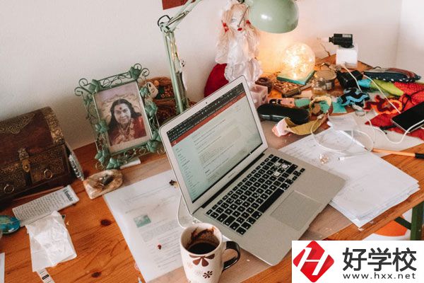 宜章縣中等職業(yè)技術(shù)學校好不好？讀了有出息嗎？