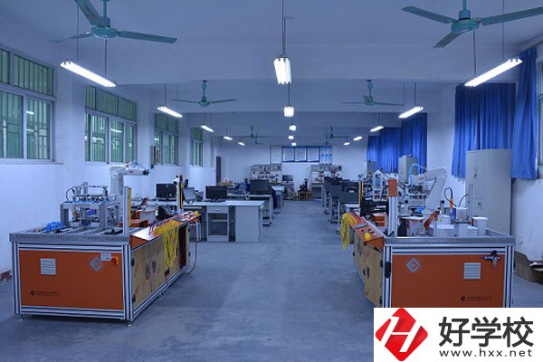 郴州工業(yè)交通學(xué)校怎么樣，獲得過(guò)哪些榮譽(yù)獎(jiǎng)項(xiàng)？