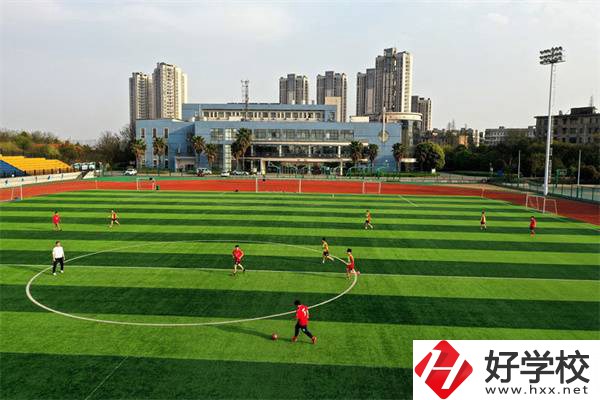 湘潭工業(yè)中職學(xué)校哪所最好？什么專業(yè)最有特色？