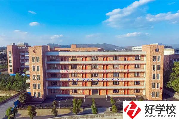 武岡市職業(yè)中專學(xué)校有哪些招生專業(yè)？