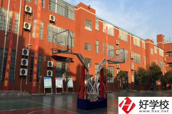 長(zhǎng)沙市英藍(lán)中等職業(yè)學(xué)校怎么樣？有哪些優(yōu)勢(shì)？