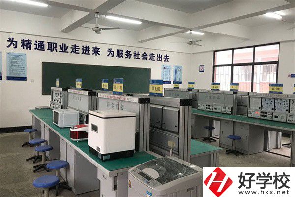 邵陽(yáng)重點(diǎn)工業(yè)中職有哪些？辦學(xué)條件怎么樣？