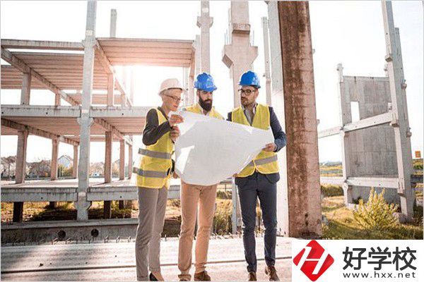 在湖南中職學(xué)哪些專業(yè)更容易考本科？