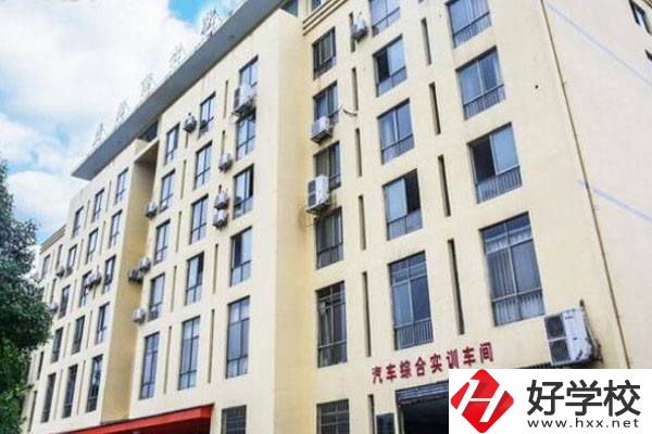 益陽市第一職業(yè)中專學(xué)校是重點(diǎn)學(xué)校嗎？升學(xué)率高嗎？