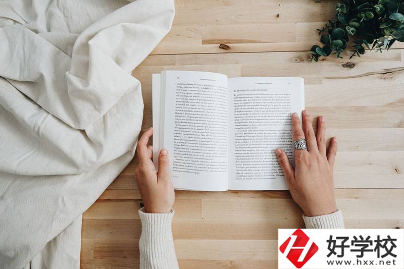 漣源市工貿(mào)職業(yè)中等專(zhuān)業(yè)學(xué)校怎么樣？有哪些專(zhuān)業(yè)？