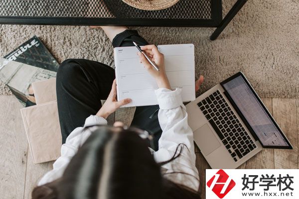 郴州市中大高科職業(yè)技術(shù)學(xué)校好不好？專業(yè)怎么樣？