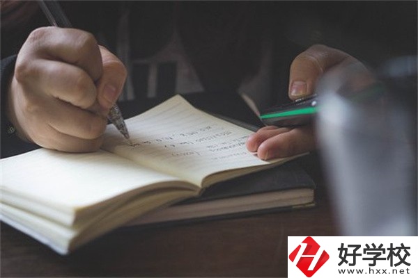 湖南職校讀3+2好還是五年一貫制好？