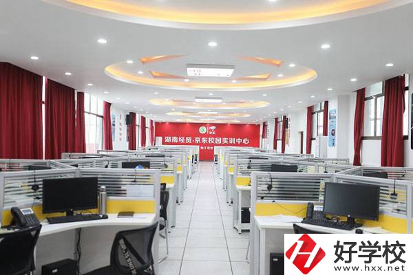 湘潭的公辦中職推薦就業(yè)嗎？哪些學校的就業(yè)率比較高？
