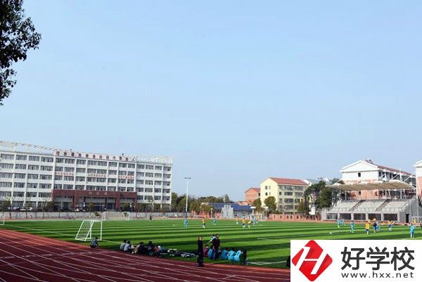 岳陽(yáng)縣職業(yè)中等專業(yè)學(xué)校有哪些專業(yè)？師資力量如何？