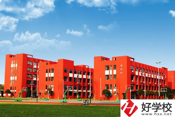長(zhǎng)沙科技工程學(xué)校教學(xué)樓