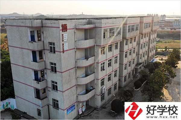 湘潭縣職業(yè)技術(shù)學(xué)校有什么特色專業(yè)？好就業(yè)嗎？