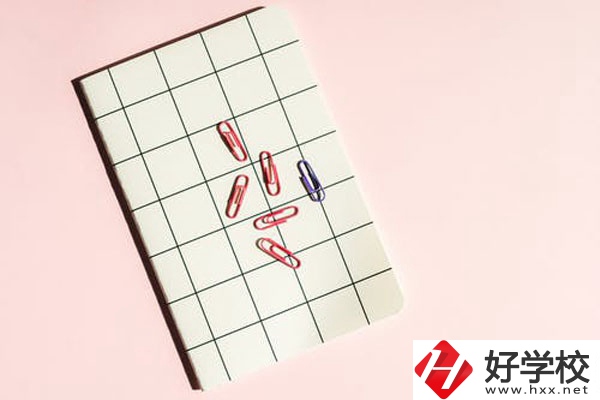 瀘溪縣第一職業(yè)中學怎么樣？是職高嗎？