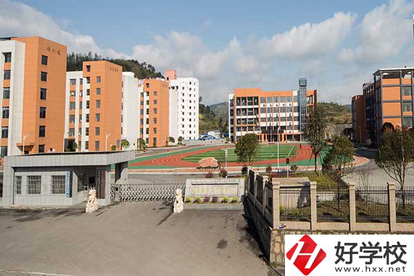 想在湘西學(xué)習(xí)美發(fā)與形象設(shè)計專業(yè)，可以看看這所學(xué)校