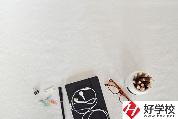 湖南省道縣師范學(xué)校好不好？什么專業(yè)女生最多？