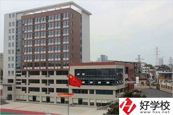 在湘潭，有哪些技校是公辦的？