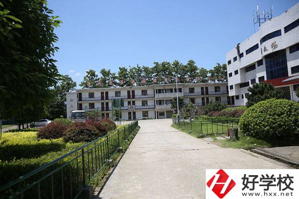 懷化市溆浦有什么中專學(xué)校？辦學(xué)條件如何？