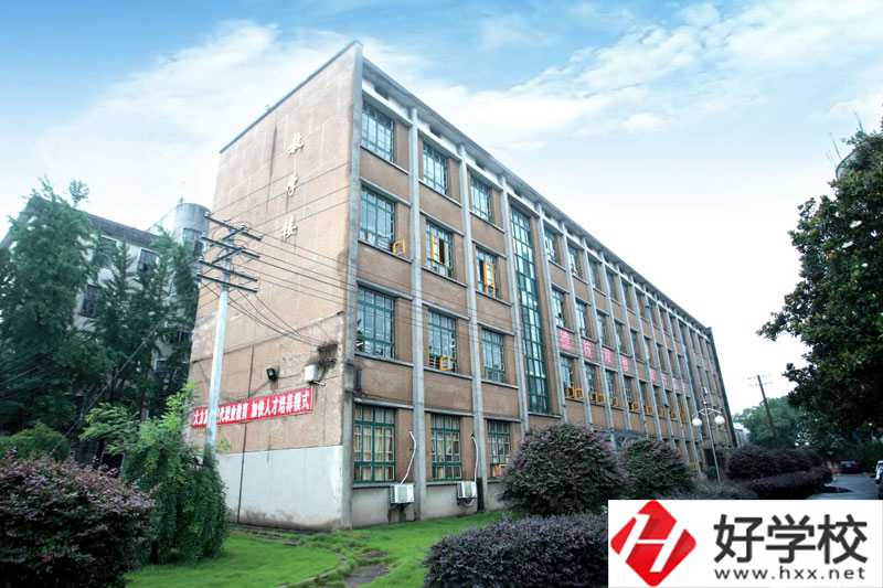 湘潭交通職業(yè)學校的招生專業(yè)有哪些？
