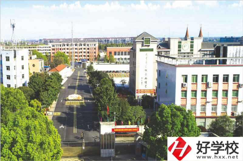 益陽市衛(wèi)生職業(yè)技術學院專業(yè)收費情況怎么樣？