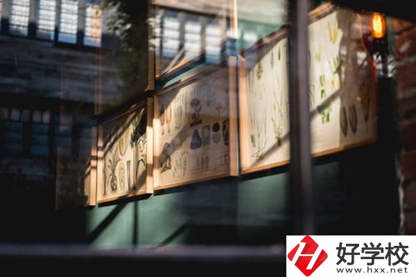 湖南省經(jīng)濟(jì)貿(mào)易職業(yè)中專學(xué)校好不好？宿舍怎么樣？