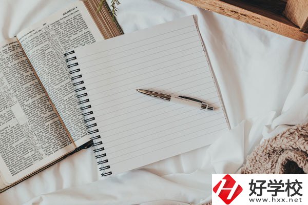 九疑理工學(xué)校好不好？宿舍環(huán)境怎么樣？