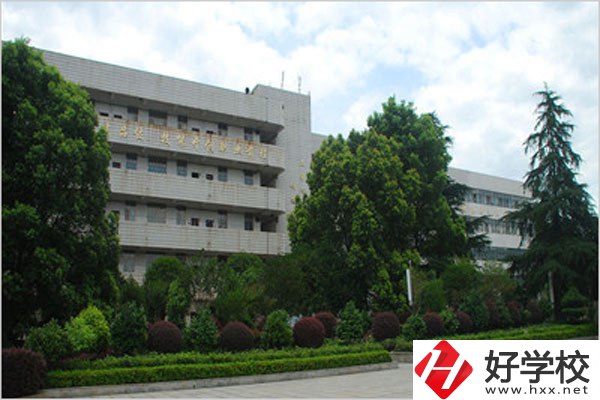 郴州第一職中是中專還是技校？師資力量怎么樣？