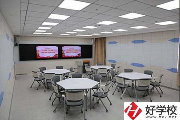 邵陽工業(yè)學校是公辦還是民辦？學校好不好？