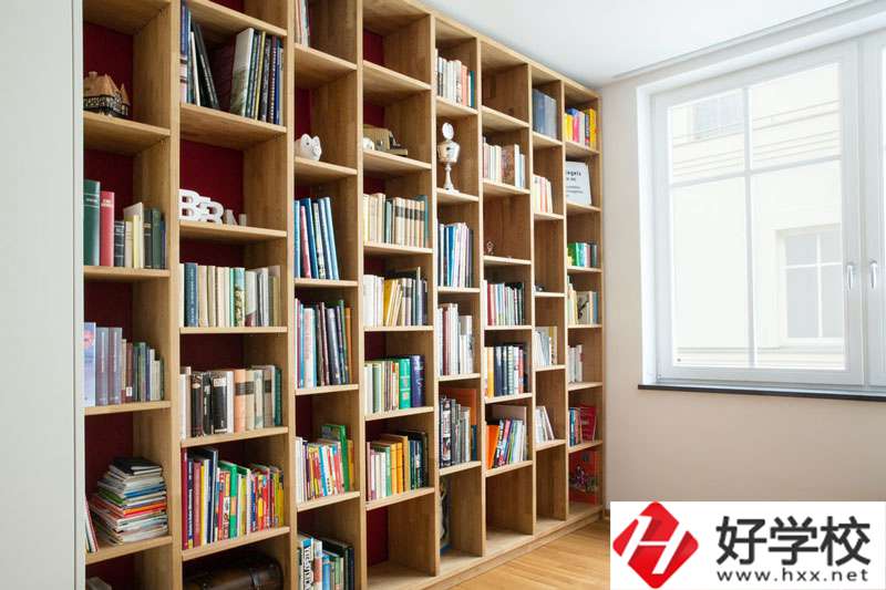 懷化鐵路職業(yè)中專學(xué)校怎么樣？地址多少？