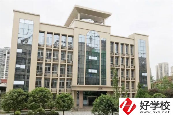 邵陽市哈博職業(yè)中專學(xué)校有哪些辦學(xué)特色？