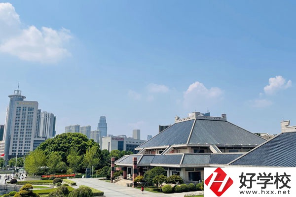 中方縣職業(yè)中等專業(yè)學(xué)校有哪些專業(yè)？
