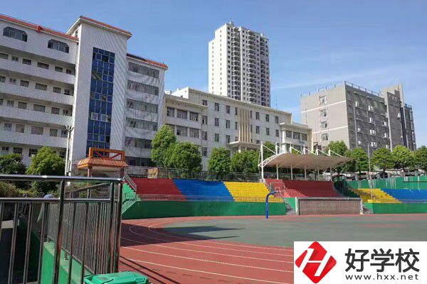 邵陽市計(jì)算機(jī)普通中等專業(yè)學(xué)校是公辦嗎？辦學(xué)條件好嗎？