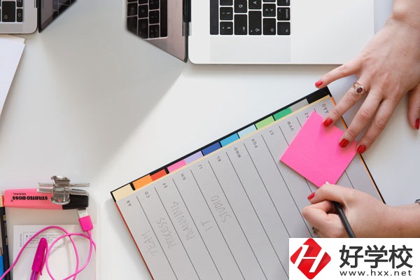 湖南省道縣師范學(xué)校有什么專業(yè)？值得讀嗎？