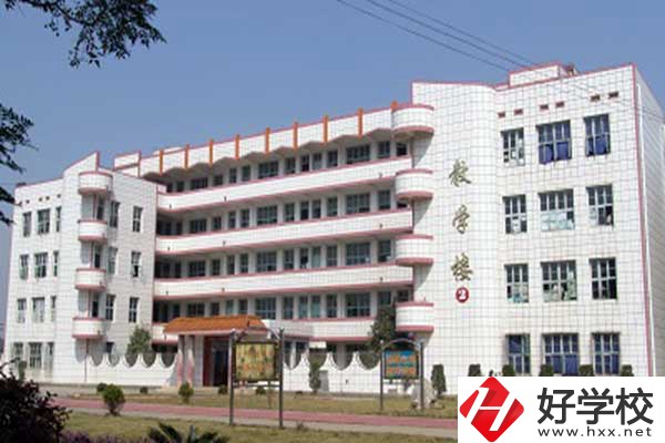 益陽(yáng)市重點(diǎn)中職學(xué)校實(shí)訓(xùn)條件怎么樣？