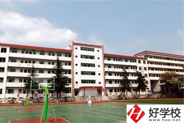 湖南兵器工業(yè)高級(jí)技工學(xué)校就業(yè)前景怎樣？值得報(bào)考嗎？