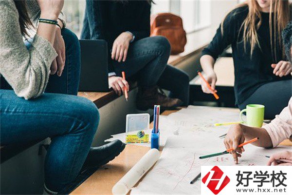 湖南職校讀3+2好還是五年一貫制好？