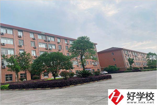 湖南省有哪些值得就讀的民辦技工學(xué)校？