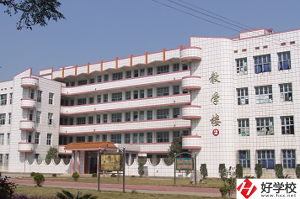 沅江市職業(yè)中專學(xué)校有什么辦學(xué)特色？