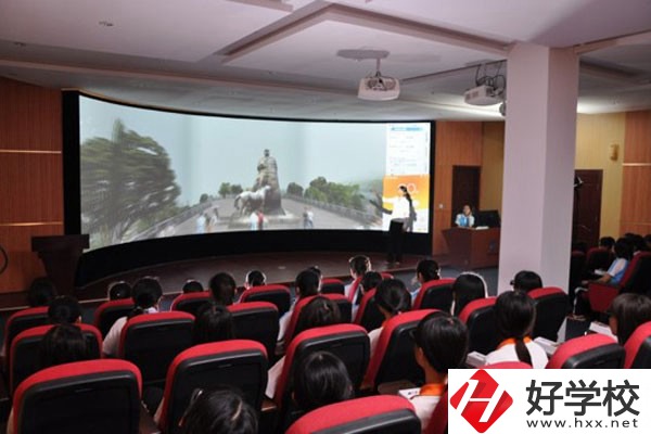 長沙市望城區(qū)職業(yè)中等專業(yè)學(xué)校怎么樣，有哪些優(yōu)秀教師？