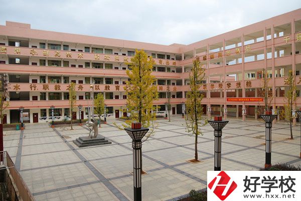 祁陽(yáng)縣職業(yè)中等專業(yè)學(xué)校好不好？宿舍好不好？