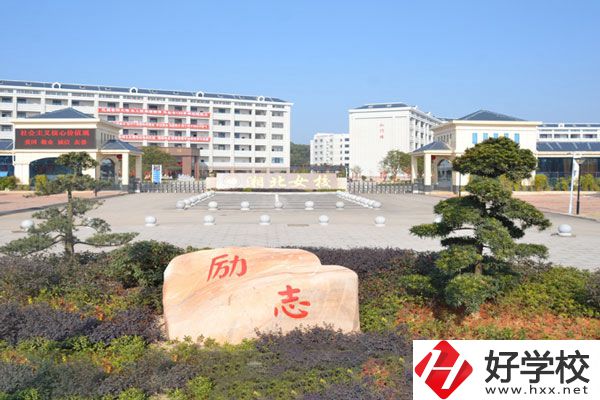 岳陽(yáng)市湘北女子職業(yè)學(xué)校有哪些熱門(mén)招生專業(yè)?