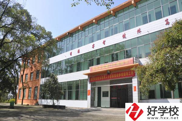 衡陽(yáng)蔡倫科技中等職業(yè)學(xué)校是公辦的嗎？有哪些優(yōu)勢(shì)？