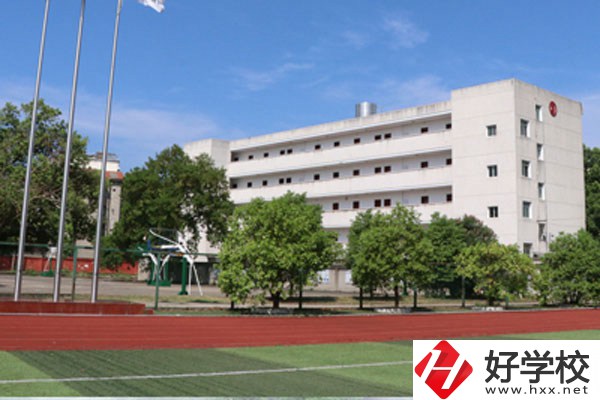 中鐵十二局有限公司技工學(xué)校怎么樣，有哪些專業(yè)？
