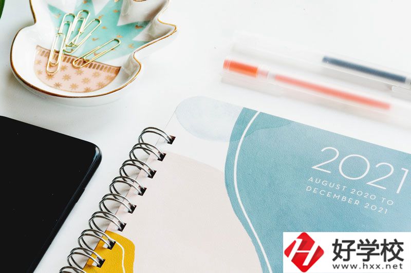 長沙有學(xué)烹飪技術(shù)的學(xué)校嗎？位置在哪里？