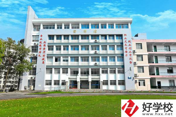 株洲人工智能職業(yè)技術(shù)學(xué)?？梢詫W(xué)哪些專(zhuān)業(yè)？