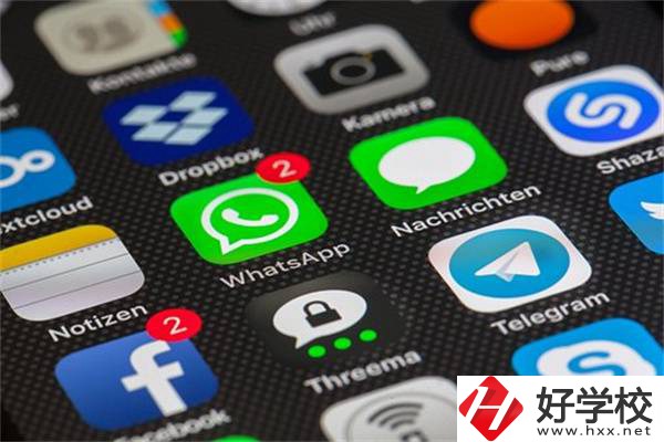 湖南職校學(xué)什么專業(yè)更好就業(yè)？職校生真的容易就業(yè)嗎？
