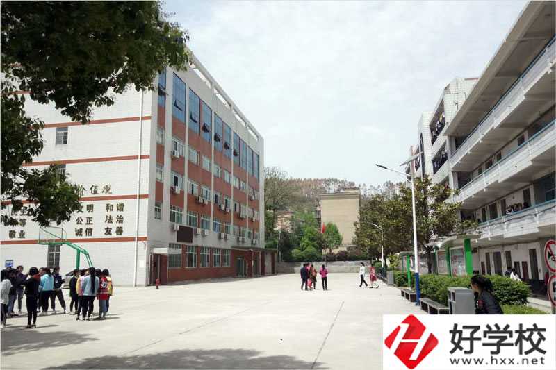 邵陽(yáng)市女子職業(yè)學(xué)校值不值得報(bào)考？辦學(xué)特色是什么？