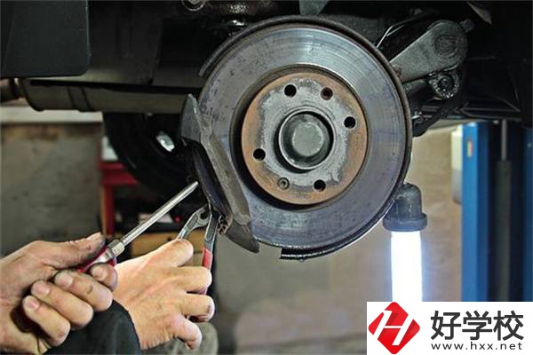 永州職校有哪些熱門專業(yè)？好不好找工作？