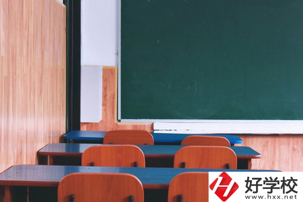 湖南省經(jīng)濟(jì)貿(mào)易職業(yè)中專(zhuān)學(xué)校汽車(chē)維修值得學(xué)嗎？